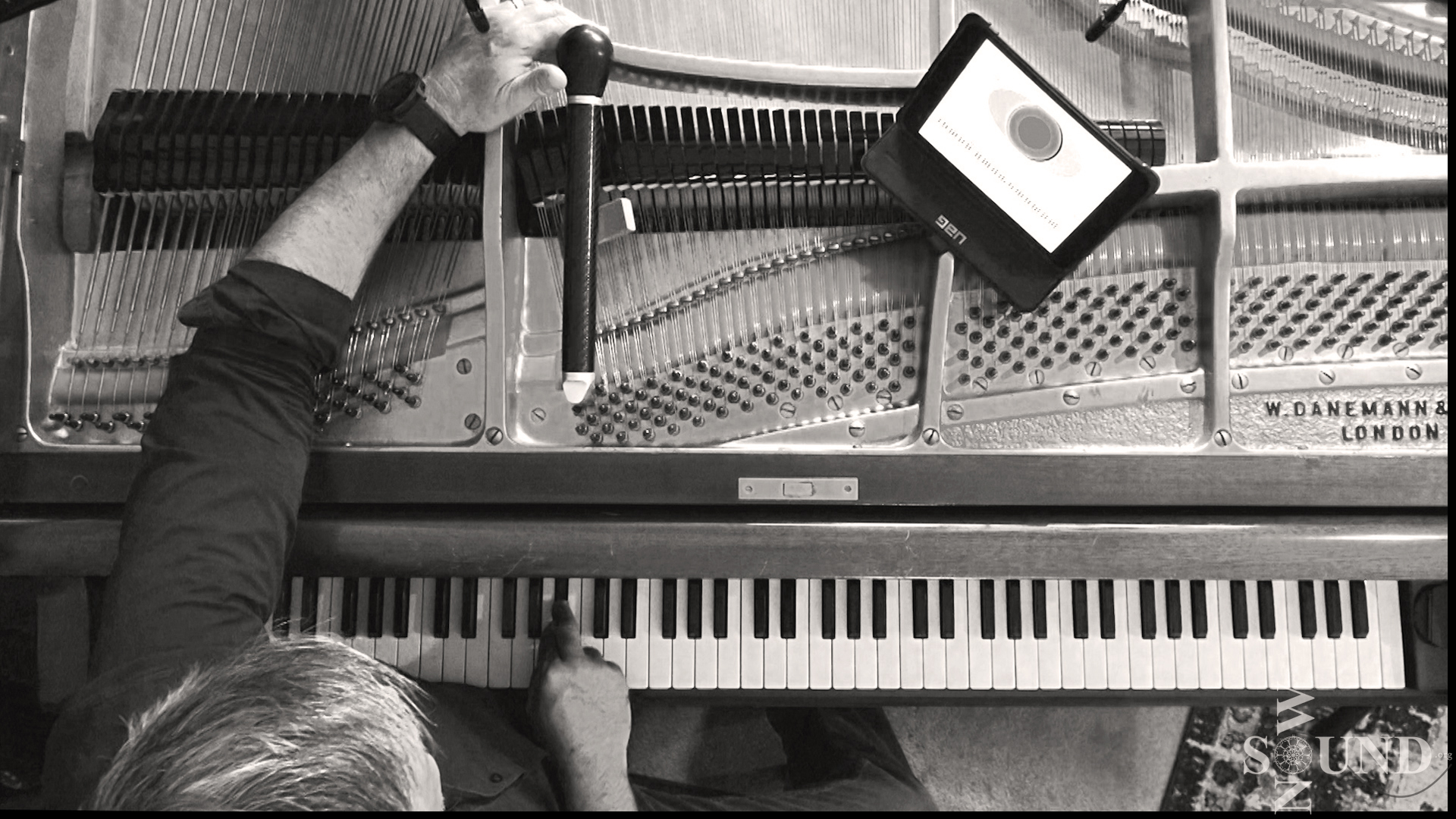 Jarred Finnigan Piano Artisan - First Official Tuning in 432Hz Precise-Temperament.